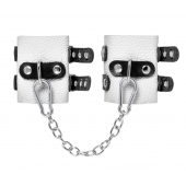 Бело-черные наручники с двумя ремешками и люверсами - Pecado - купить с доставкой в Рязани