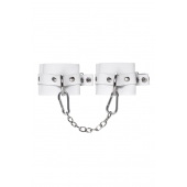 Белые мягкие кожаные наручники с люверсами - Pecado - купить с доставкой в Рязани