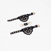Черные наручники с золотистой фурнитурой - Crazy Handmade - купить с доставкой в Рязани