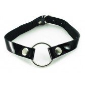 Кляп с кольцом и лаковым ремешком - БДСМ Арсенал - купить с доставкой в Рязани