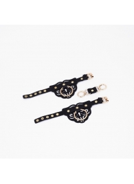 Черные кожаные наручники с клепками, кольцами и золотистой фурнитурой - Crazy Handmade - купить с доставкой в Рязани