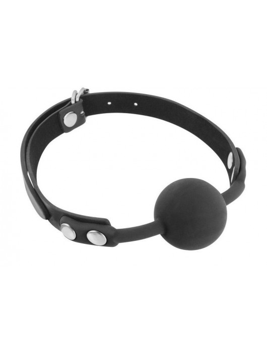 Черный силиконовый кляп-шарик на ремешках - Fetish Tentation - купить с доставкой в Рязани