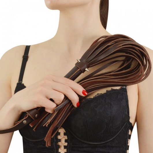 Коричневая кожаная плеть с шипами - 55 см. - Sitabella - купить с доставкой в Рязани